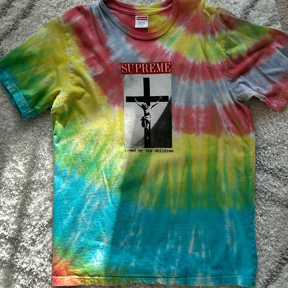Supreme Tee size small